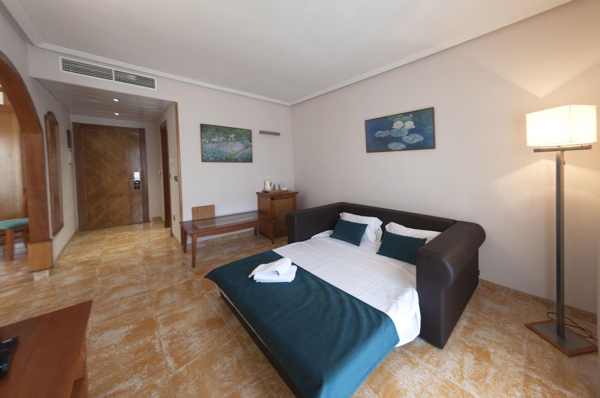 טורבייחה Hotel La Laguna Spa & Golf מראה חיצוני תמונה