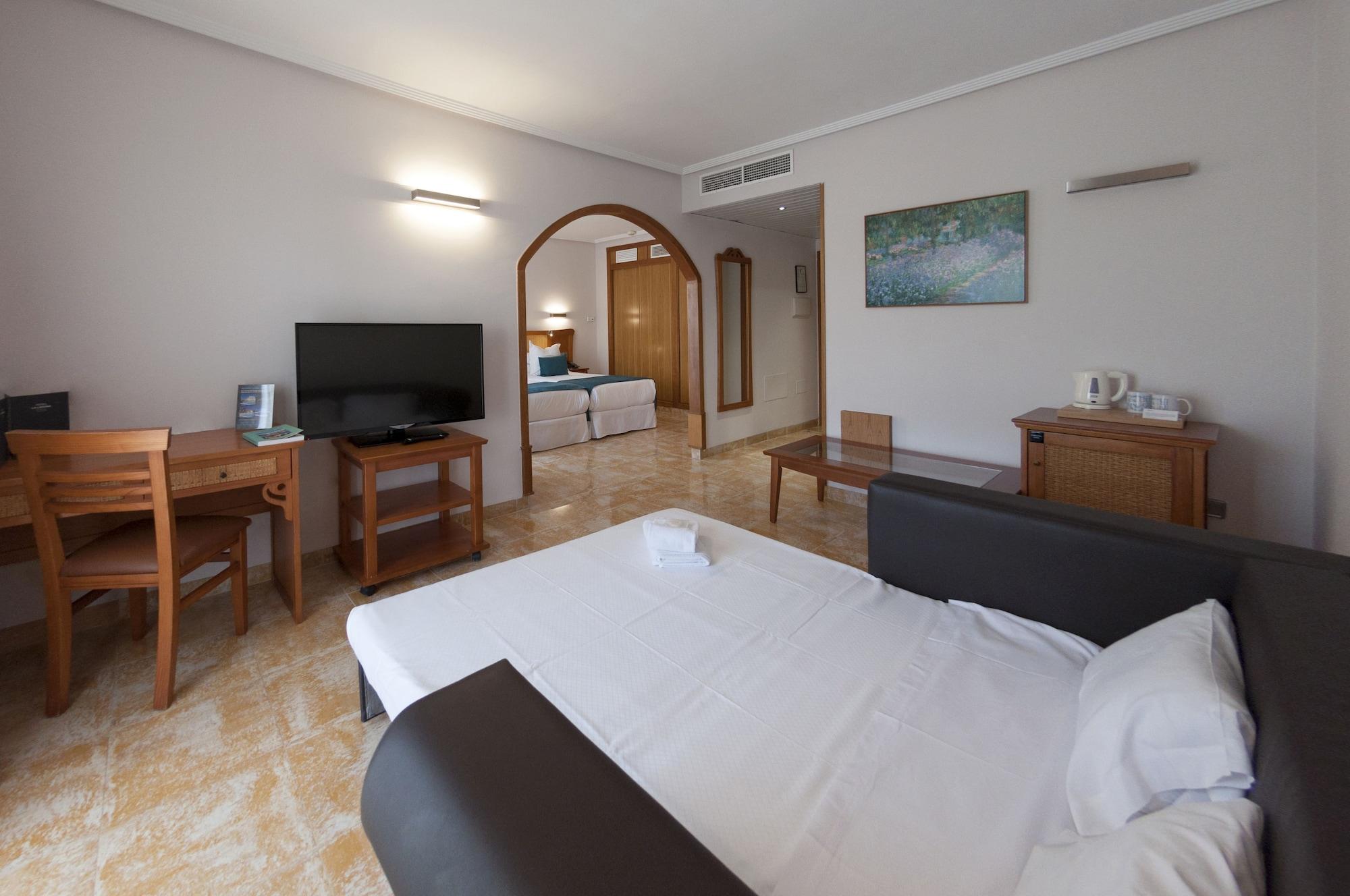 טורבייחה Hotel La Laguna Spa & Golf מראה חיצוני תמונה