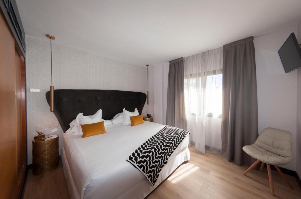 טורבייחה Hotel La Laguna Spa & Golf מראה חיצוני תמונה