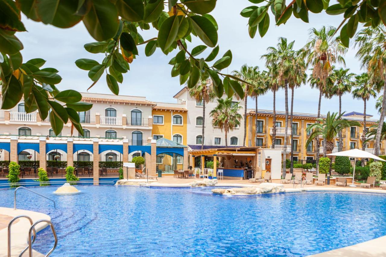 טורבייחה Hotel La Laguna Spa & Golf מראה חיצוני תמונה