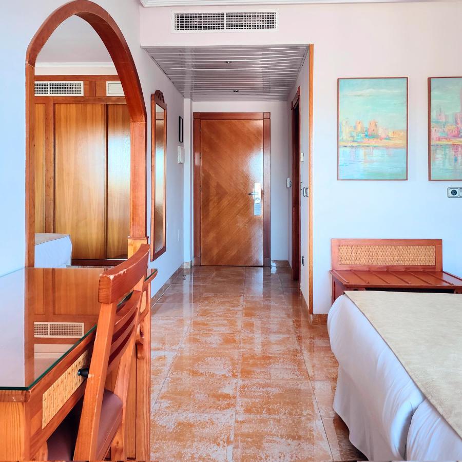 טורבייחה Hotel La Laguna Spa & Golf מראה חיצוני תמונה