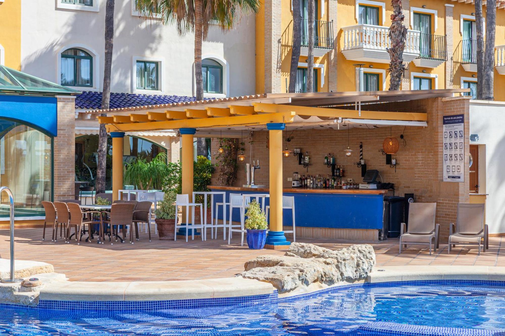 טורבייחה Hotel La Laguna Spa & Golf מראה חיצוני תמונה