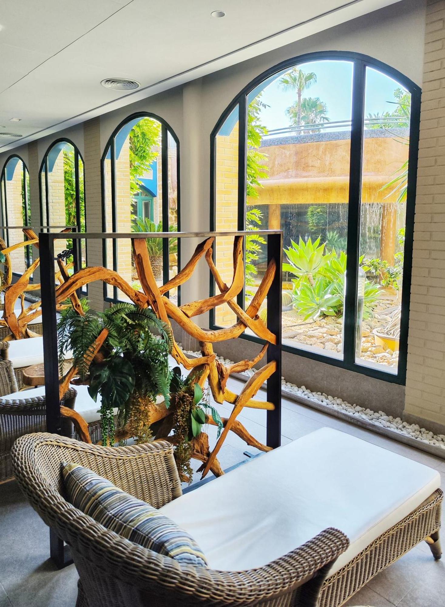 טורבייחה Hotel La Laguna Spa & Golf מראה חיצוני תמונה