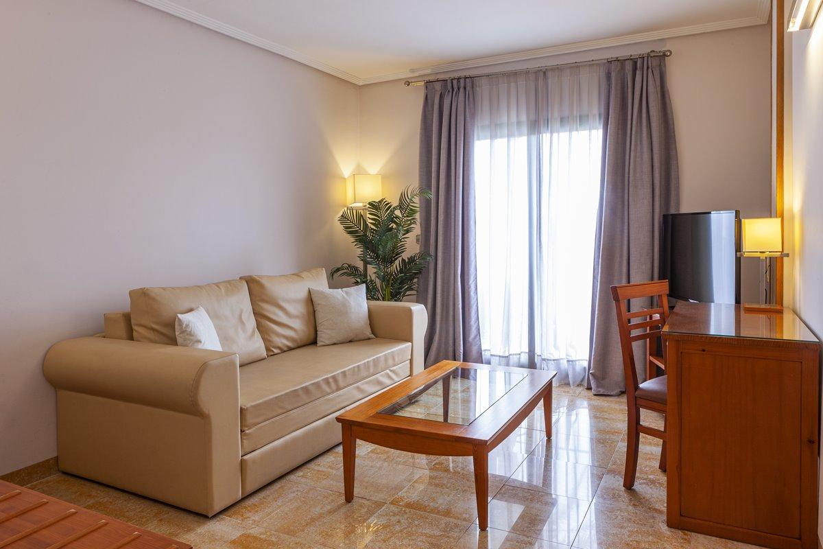 טורבייחה Hotel La Laguna Spa & Golf מראה חיצוני תמונה